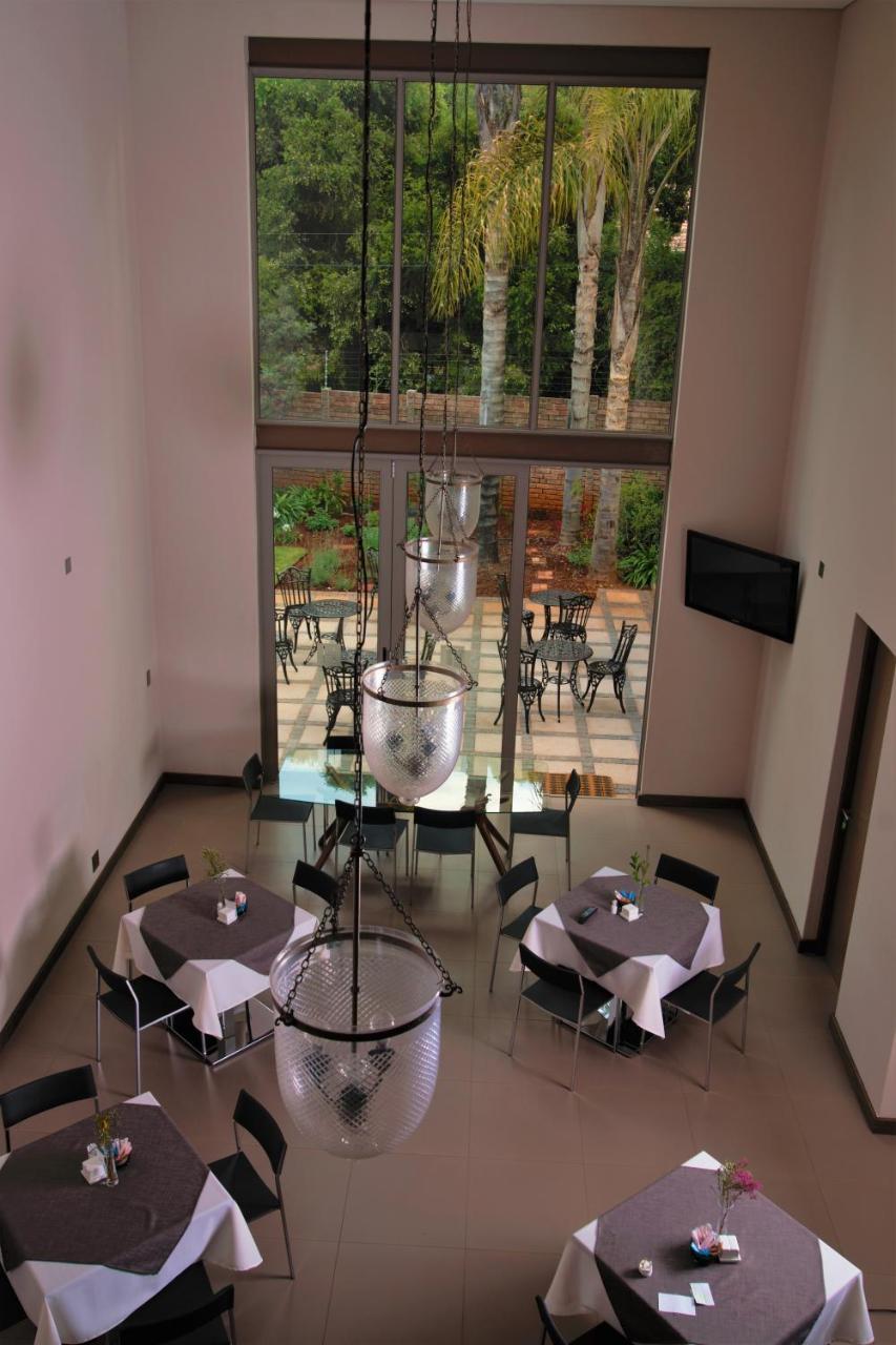 Hudson House Hotel Pretoria-Noord Buitenkant foto